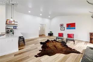 2004 Glenhill Rd, Colorado Springs, CO 80906 - Photo 9