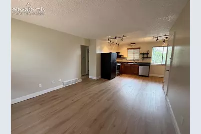 2959 Mesa Road #C, Colorado Springs, CO 80904 - Photo 5