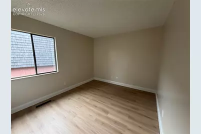2959 Mesa Road #C, Colorado Springs, CO 80904 - Photo 11