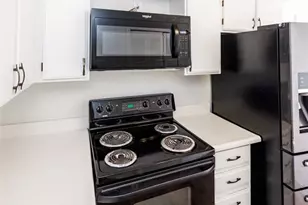 1174 Magnolia St, Colorado Springs, CO 80907 - Photo 27