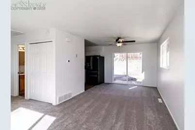 1174 Magnolia Street, Colorado Springs, CO 80907 - Photo 25