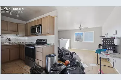 1310 Burnham Street, Colorado Springs, CO 80906 - Photo 11