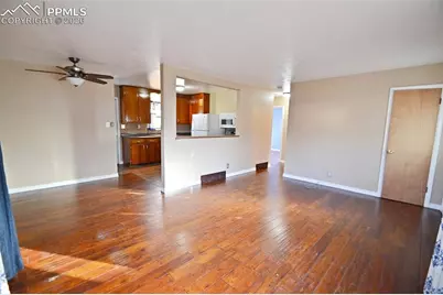 24-26 Mt Washington Drive, Colorado Springs, CO 80906 - Photo 9