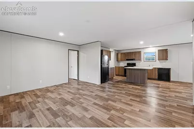 281 E Stewart Drive, Pueblo, CO 81007 - Photo 11