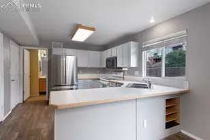 4325 Crow Creek Dr, Colorado Springs, CO 80922 - Photo 11