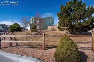 4380 Basswood Dr, Colorado Springs, CO 80920 - Photo 3