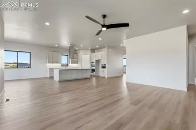 11475 Bison Meadows Court, Colorado Springs, CO 80908 - Photo 21