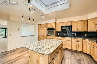 352 Blue Windsor Lane, Colorado Springs, CO 80906 - Photo 11