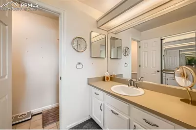 352 Blue Windsor Lane, Colorado Springs, CO 80906 - Photo 23