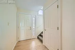 352 Blue Windsor Ln, Colorado Springs, CO 80906 - Photo 5