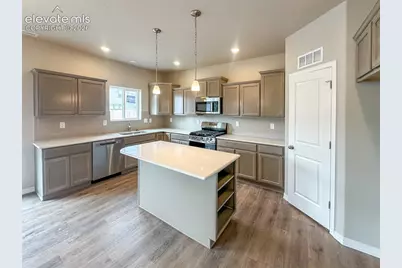 7830 Moore Drive, Colorado Springs, CO 80908 - Photo 3