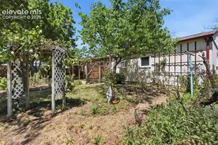 110 N Brentwood Dr, Colorado Springs, CO 80909 - Photo 23