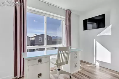 4126 Parkwood Trail, Colorado Springs, CO 80918 - Photo 7