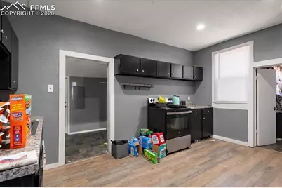 205 Cottonwood Street, Pueblo, CO 81004 - Photo 7