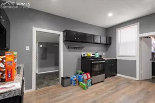 205 Cottonwood St, Pueblo, CO 81004 - Photo 7