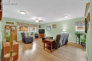 2107 Trent Ave, Colorado Springs, CO 80909 - Photo 7