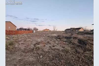 866 S Sterling Drive, Pueblo, CO 81007 - Photo 3