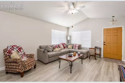 6633 Harvey Lane, Colorado Springs, CO 80923 - Photo 7