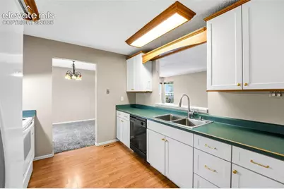 5945 Del Paz Drive, Colorado Springs, CO 80918 - Photo 11