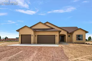 538 S Ferncliff Dr, Pueblo West, CO 81007 - Photo 1