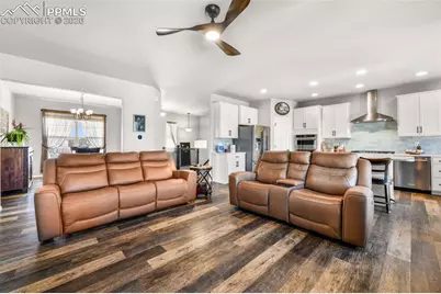 11211 Palmer Peak Place, Peyton, CO 80831 - Photo 7