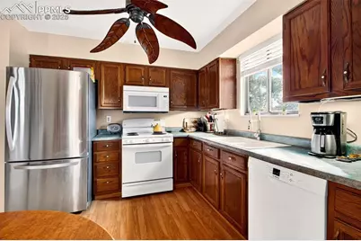 7425 Grand Valley Drive, Colorado Springs, CO 80911 - Photo 7