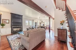 13 Oak Pl, Manitou Springs, CO 80829 - Photo 3