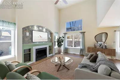 4135 Cherryvale Drive, Colorado Springs, CO 80918 - Photo 7