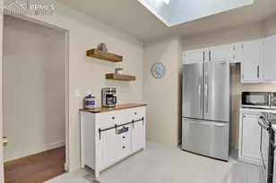 910 Fontmore Rd, Colorado Springs, CO 80904 - Photo 17