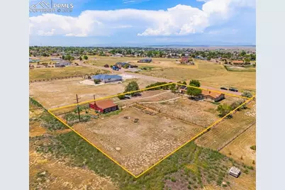 650 E Woodleaf Drive, Pueblo, CO 81007 - Photo 3