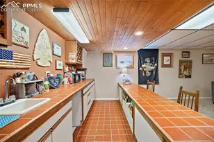 650 E Woodleaf Dr, Pueblo, CO 81007 - Photo 23