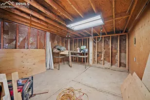 650 E Woodleaf Dr, Pueblo, CO 81007 - Photo 35