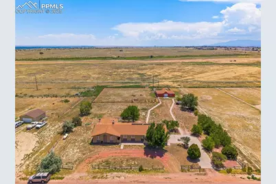 650 E Woodleaf Drive, Pueblo, CO 81007 - Photo 41