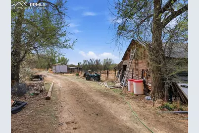 407 Fountain Mesa Road, Fountain, CO 80817 - Photo 41