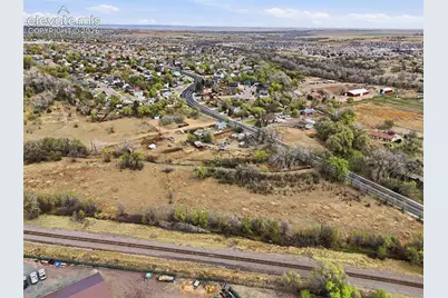 407 Fountain Mesa Road, Fountain, CO 80817 - Photo 7