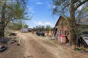 407 Fountain Mesa Rd, Fountain, CO 80817 - Photo 41