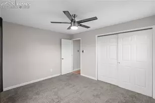 2133 Oakwood Ln, Pueblo, CO 81005 - Photo 23