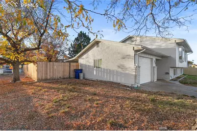 2133 Oakwood Lane, Pueblo, CO 81005 - Photo 5