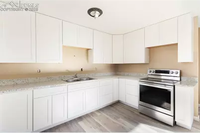 410 N Baldwin Street, Woodland Park, CO 80863 - Photo 21