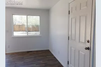 4018 Shelley Avenue, Colorado Springs, CO 80910 - Photo 5
