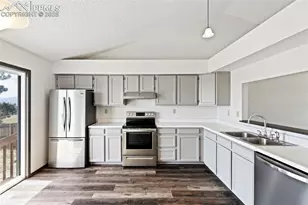 4035 Scotch Pine Dr, Colorado Springs, CO 80920 - Photo 15