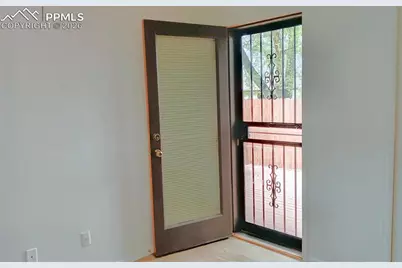 1048 Lutheran Way, Colorado Springs, CO 80915 - Photo 7