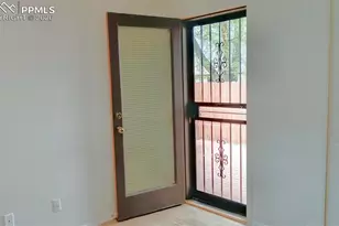 1048 Lutheran Way, Colorado Springs, CO 80915 - Photo 7