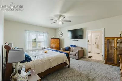 698 W McCulloch Boulevard, Pueblo West, CO 81007 - Photo 17
