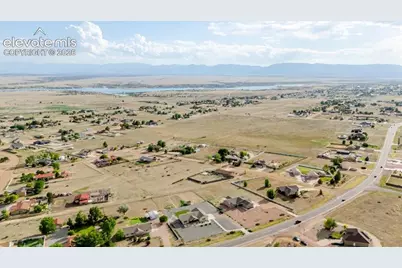 698 W McCulloch Boulevard, Pueblo West, CO 81007 - Photo 5