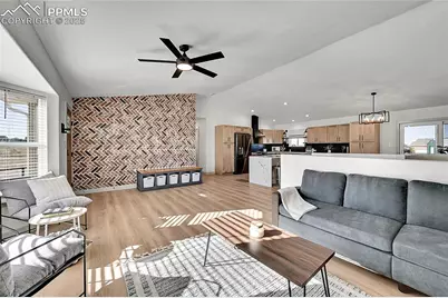 797 E Parkrose Drive, Pueblo, CO 81007 - Photo 3