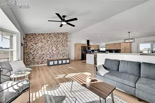 797 E Parkrose Dr, Pueblo, CO 81007 - Photo 3