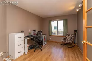 4150 Peach Ln, Colorado Springs, CO 80918 - Photo 21