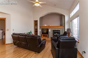4150 Peach Ln, Colorado Springs, CO 80918 - Photo 25