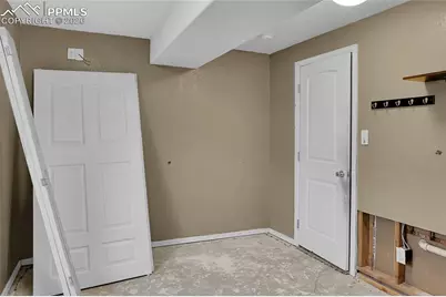 864 S Kline Drive, Pueblo West, CO 81007 - Photo 23
